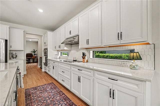 19575 The Place Blvd, Estero, FL 33928 19575 The Place Blvd, Estero, FL 33928