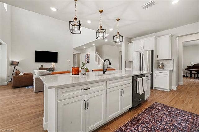 19575 The Place Blvd, Estero, FL 33928 19575 The Place Blvd, Estero, FL 33928