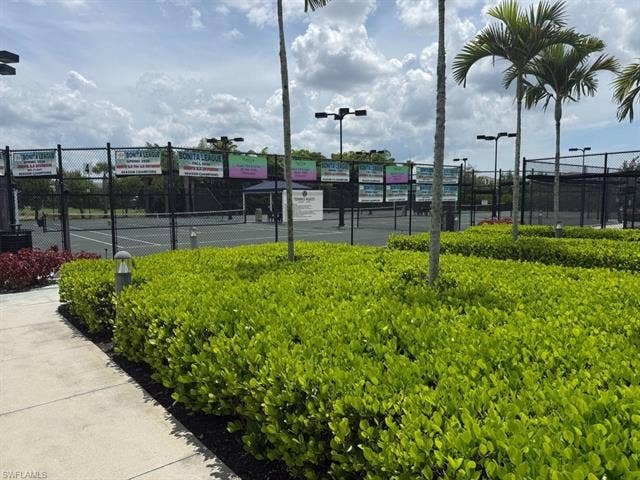 28410 Capraia Dr, Bonita Springs, FL 34135 VERY ACTIVE Pickleball Leagues.