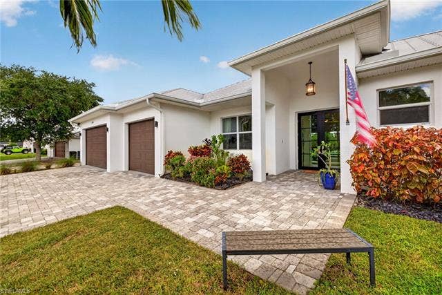 27150 Rue De Paix, Bonita Springs, FL 34135 Impact windows and doors.