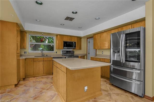 27265 High Seas Ln, Bonita Springs, FL 34135 UPSTAIRS Full Kitchen