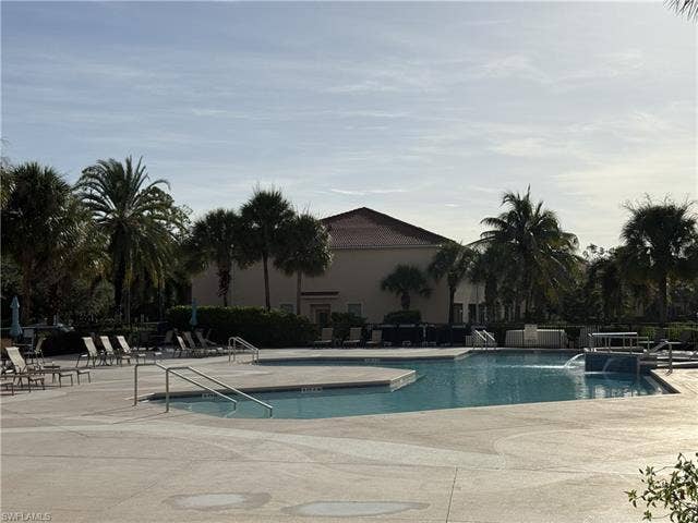 10224 Via Colomba Cir, Fort Myers, FL 33966 Clubhouse Pool