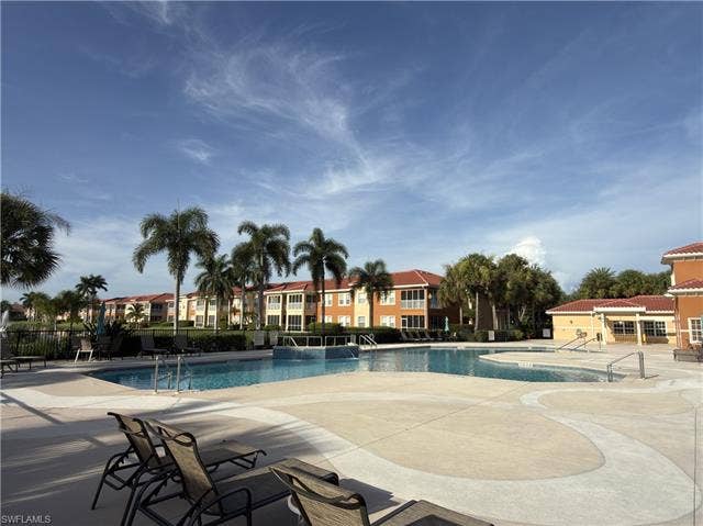 10224 Via Colomba Cir, Fort Myers, FL 33966 Clubhouse Pool