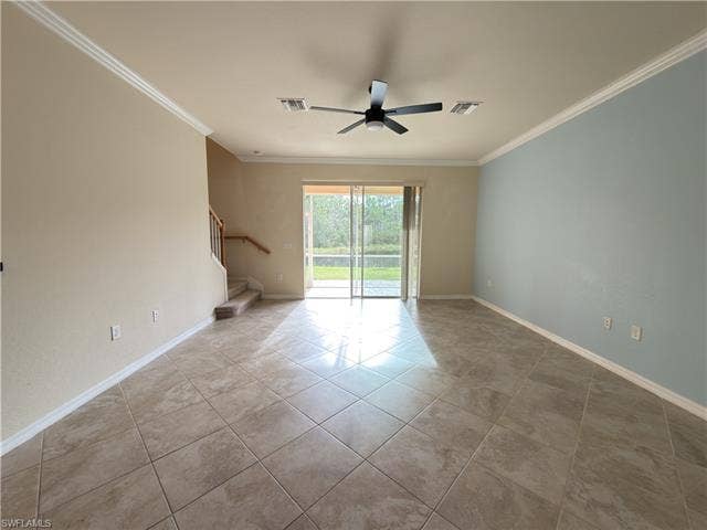 10224 Via Colomba Cir, Fort Myers, FL 33966 Living Room