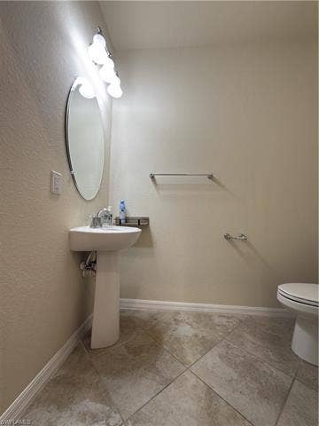 10224 Via Colomba Cir, Fort Myers, FL 33966 1st Floor Powder Room