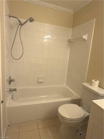 3170 Seasons Way, #804, Estero, FL 33928 Shower/Tub Combo in Master Bathroom