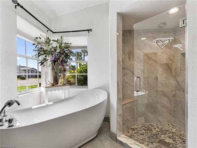 22690 Island Lakes Dr, Estero, FL 33928 22690 Island Lakes Dr, Estero, FL 33928