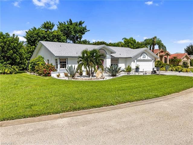 22690 Island Lakes Dr, Estero, FL 33928 22690 Island Lakes Dr, Estero, FL 33928