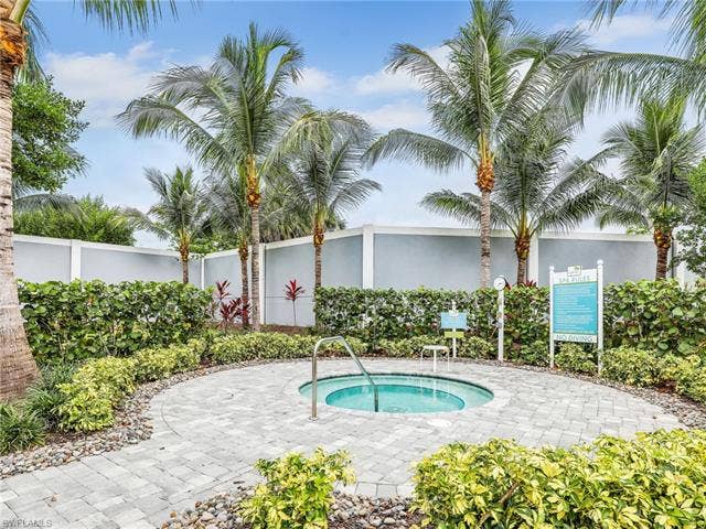 2543 Seychelles Dr, #605, Naples, FL 34112 2543 Seychelles Dr, #605, Naples, FL 34112