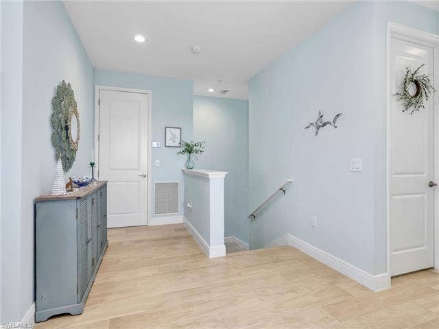 2543 Seychelles Dr, #605, Naples, FL 34112 2543 Seychelles Dr, #605, Naples, FL 34112