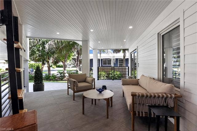 1195 Mockingbird Ln, Naples, FL 34104 1195 Mockingbird Ln, Naples, FL 34104