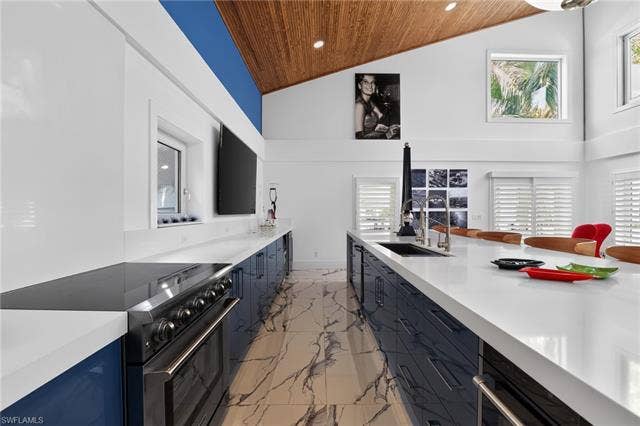 1195 Mockingbird Ln, Naples, FL 34104 1195 Mockingbird Ln, Naples, FL 34104