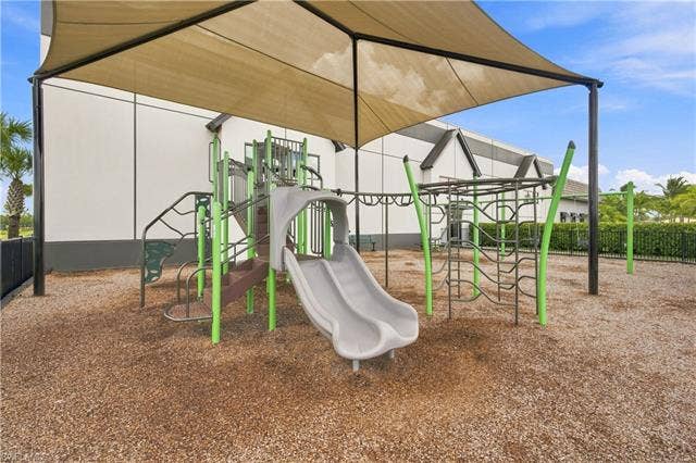 19095 Hanley Blvd, Estero, FL 33928 19095 Hanley Blvd, Estero, FL 33928