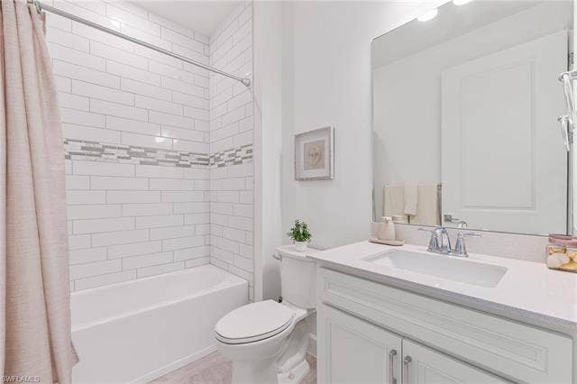 18230 Parksville Dr, Estero, FL 33928 Guest Bath