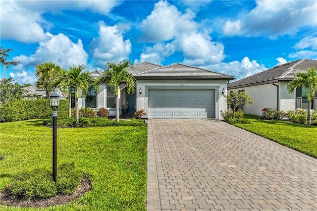 18230 Parksville Dr, Estero, FL 33928 18230 Parksville Dr, Estero, FL 33928