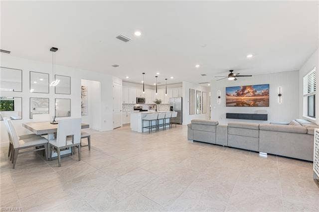 18230 Parksville Dr, Estero, FL 33928 Open Floor Plan Design