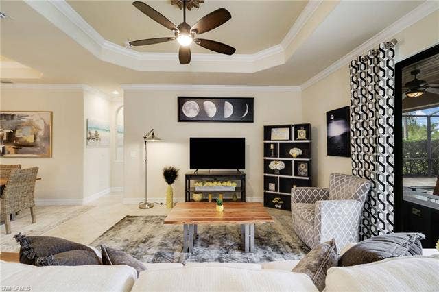 28522 Westmeath Ct, Bonita Springs, FL 34135 Spacious Living Room