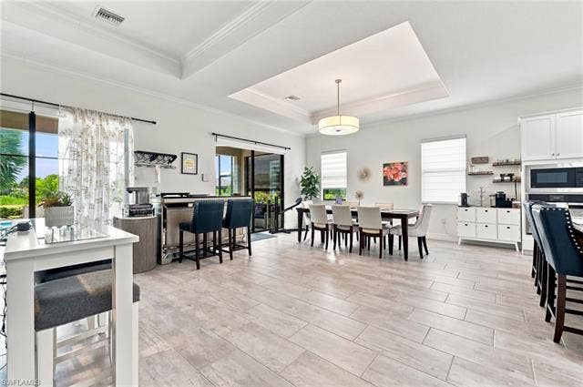 19107 Elmdale Way, Estero, FL 33928 19107 Elmdale Way, Estero, FL 33928