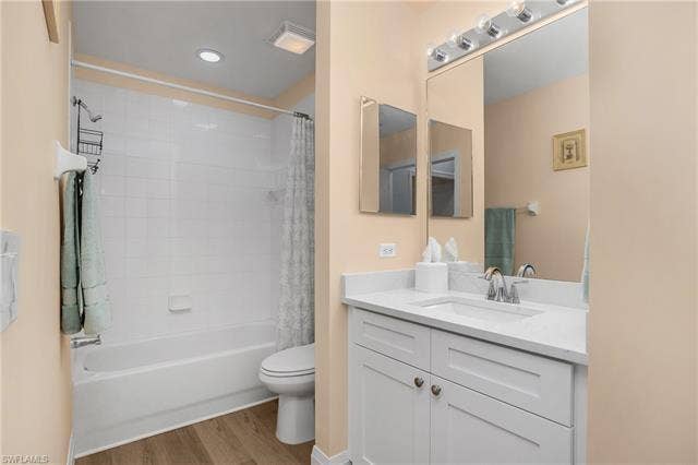20930 Island Sound Cir, #102, Estero, FL 33928 20930 Island Sound Cir, #102, Estero, FL 33928