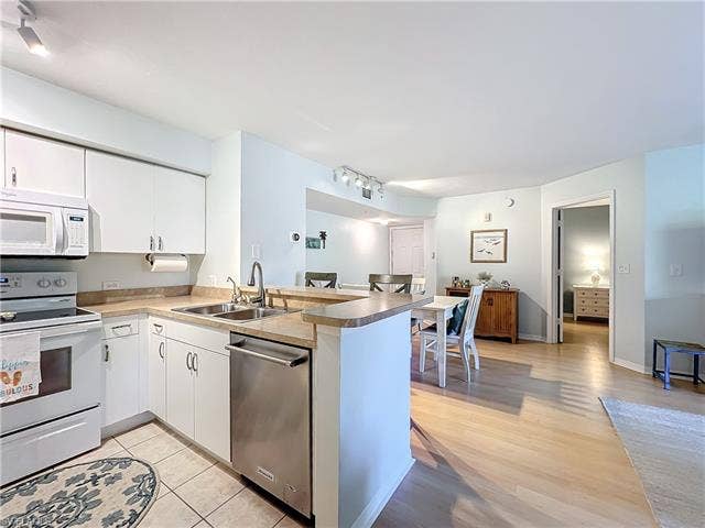 8930 E Colonnades Ct, #626, Bonita Springs, FL 34135 8930 E Colonnades Ct, #626, Bonita Springs, FL 34135