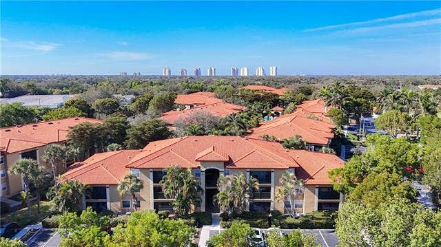 8930 E Colonnades Ct, #626, Bonita Springs, FL 34135 8930 E Colonnades Ct, #626, Bonita Springs, FL 34135