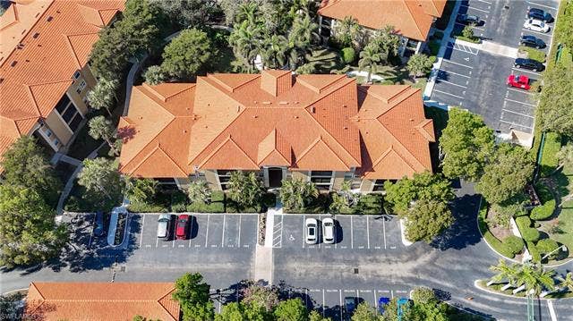 8930 E Colonnades Ct, #626, Bonita Springs, FL 34135 8930 E Colonnades Ct, #626, Bonita Springs, FL 34135