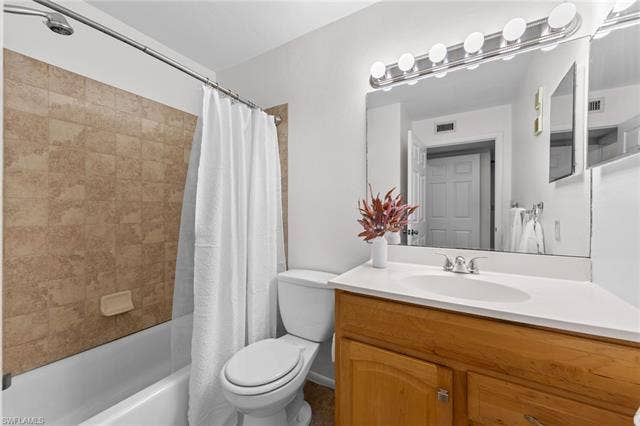 3170 Seasons Way, #814, Estero, FL 33928 3170 Seasons Way, #814, Estero, FL 33928