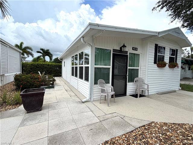 4650 W Jefferson Davis Blvd, Estero, FL 33928 4650 W Jefferson Davis Blvd, Estero, FL 33928