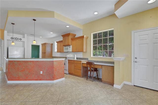8524 Via Lungomare Cir, #202, Estero, FL 33928 8524 Via Lungomare Cir, #202, Estero, FL 33928