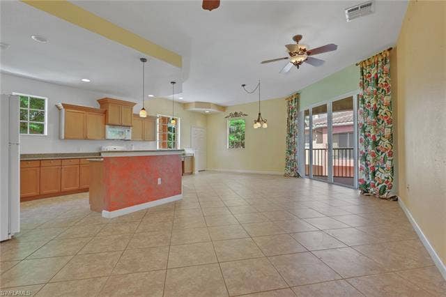 8524 Via Lungomare Cir, #202, Estero, FL 33928 8524 Via Lungomare Cir, #202, Estero, FL 33928