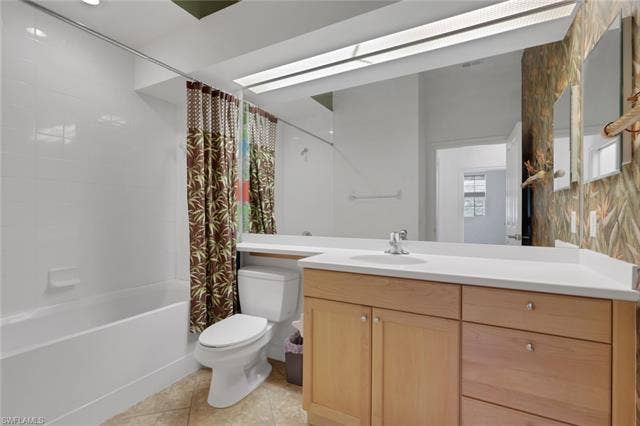 8524 Via Lungomare Cir, #202, Estero, FL 33928 8524 Via Lungomare Cir, #202, Estero, FL 33928
