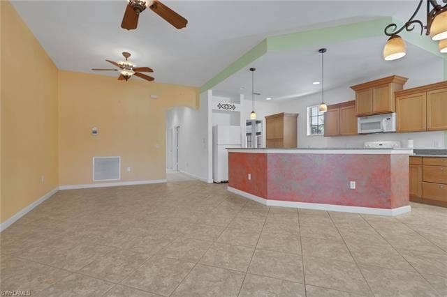 8524 Via Lungomare Cir, #202, Estero, FL 33928 8524 Via Lungomare Cir, #202, Estero, FL 33928