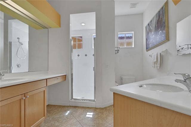 8524 Via Lungomare Cir, #202, Estero, FL 33928 8524 Via Lungomare Cir, #202, Estero, FL 33928