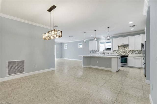 10517 Tidewater Key Blvd, Estero, FL 33928 10517 Tidewater Key Blvd, Estero, FL 33928