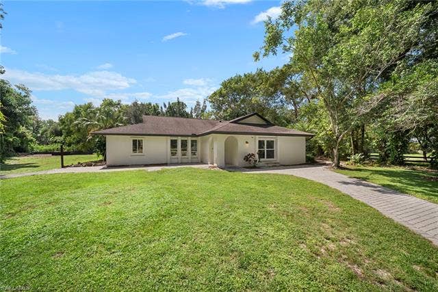 5750 Westport Ln, Naples, FL 34116 5750 Westport Ln, Naples, FL 34116