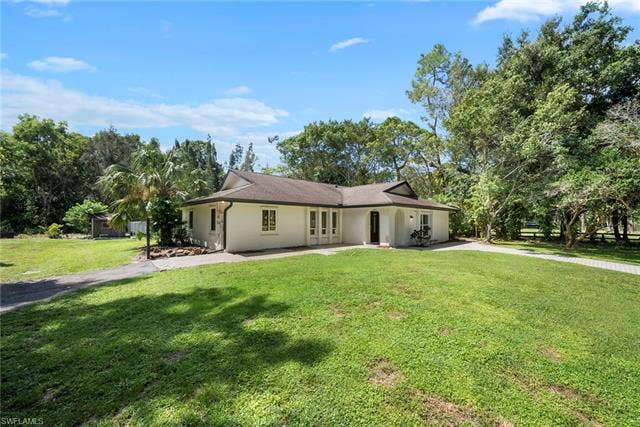 5750 Westport Ln, Naples, FL 34116 5750 Westport Ln, Naples, FL 34116