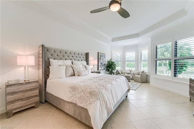 23472 Sanabria Loop, Bonita Springs, FL 34135 Updated fixtures and tray ceiling