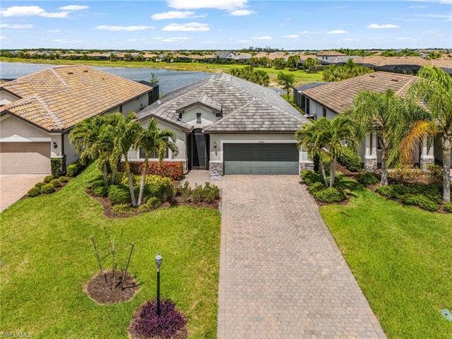 19832 The Place Blvd, Estero, FL 33928 19832 The Place Blvd, Estero, FL 33928