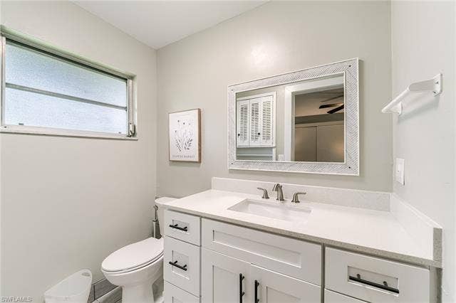 1500 Popham Dr, #A16, Fort Myers, FL 33919 Master Bathroom