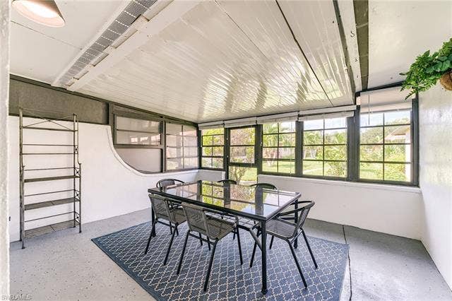 1500 Popham Dr, #A16, Fort Myers, FL 33919 Back lanai