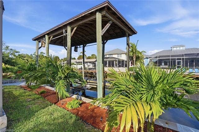 323 Washington Ct, Fort Myers Beach, FL 33931 323 Washington Ct, Fort Myers Beach, FL 33931