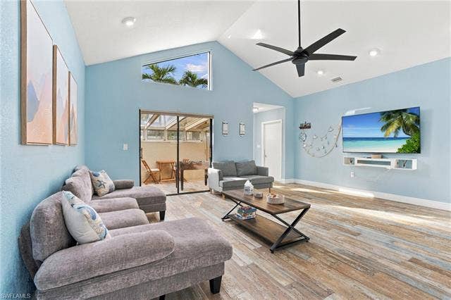 323 Washington Ct, Fort Myers Beach, FL 33931 323 Washington Ct, Fort Myers Beach, FL 33931