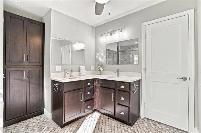 323 Washington Ct, Fort Myers Beach, FL 33931 323 Washington Ct, Fort Myers Beach, FL 33931