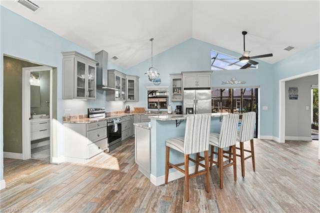 323 Washington Ct, Fort Myers Beach, FL 33931 323 Washington Ct, Fort Myers Beach, FL 33931