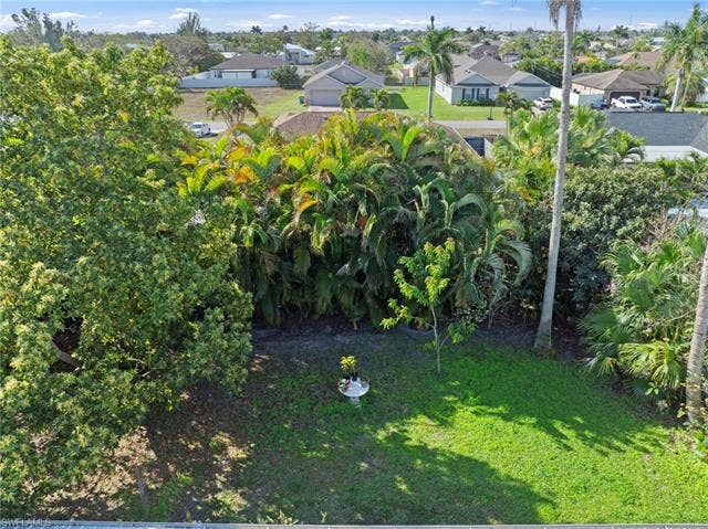 144 27th St, Cape Coral, FL 33904 144 27th St, Cape Coral, FL 33904