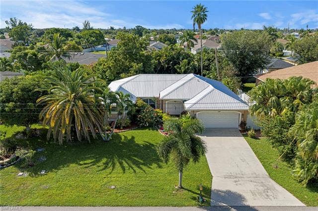 144 27th St, Cape Coral, FL 33904 144 27th St, Cape Coral, FL 33904