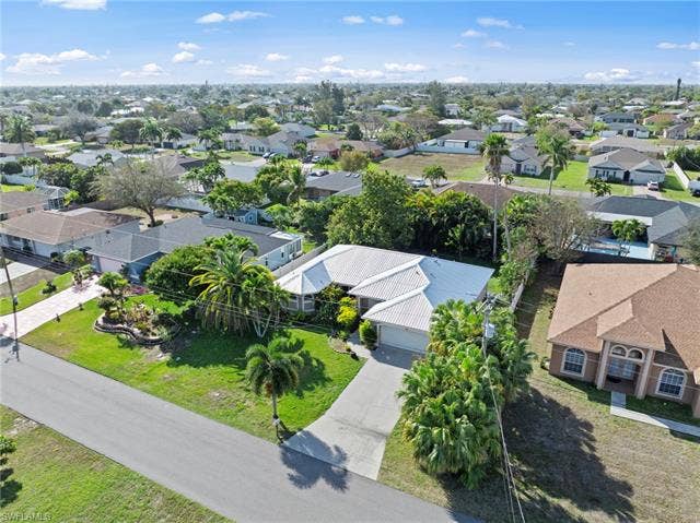 144 27th St, Cape Coral, FL 33904 144 27th St, Cape Coral, FL 33904