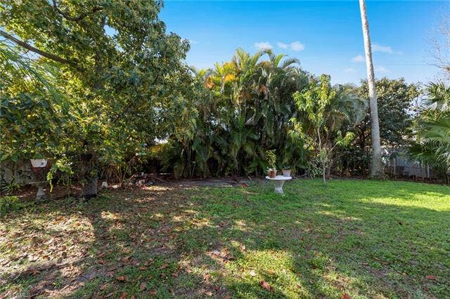 144 27th St, Cape Coral, FL 33904 144 27th St, Cape Coral, FL 33904