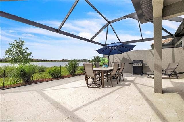 16782 Rolling Rock Blvd, Alva, FL 33920 Extended lanai with panoramic lake views