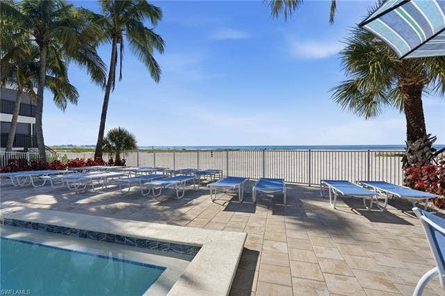 2580 Estero Blvd, #15, Fort Myers Beach, FL 33931 Pool area